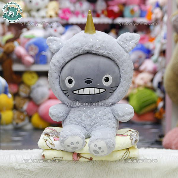 Gối Chăn Mềm Totoro Sừng
