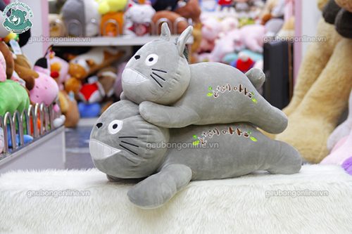 Totoro Nằm Dài